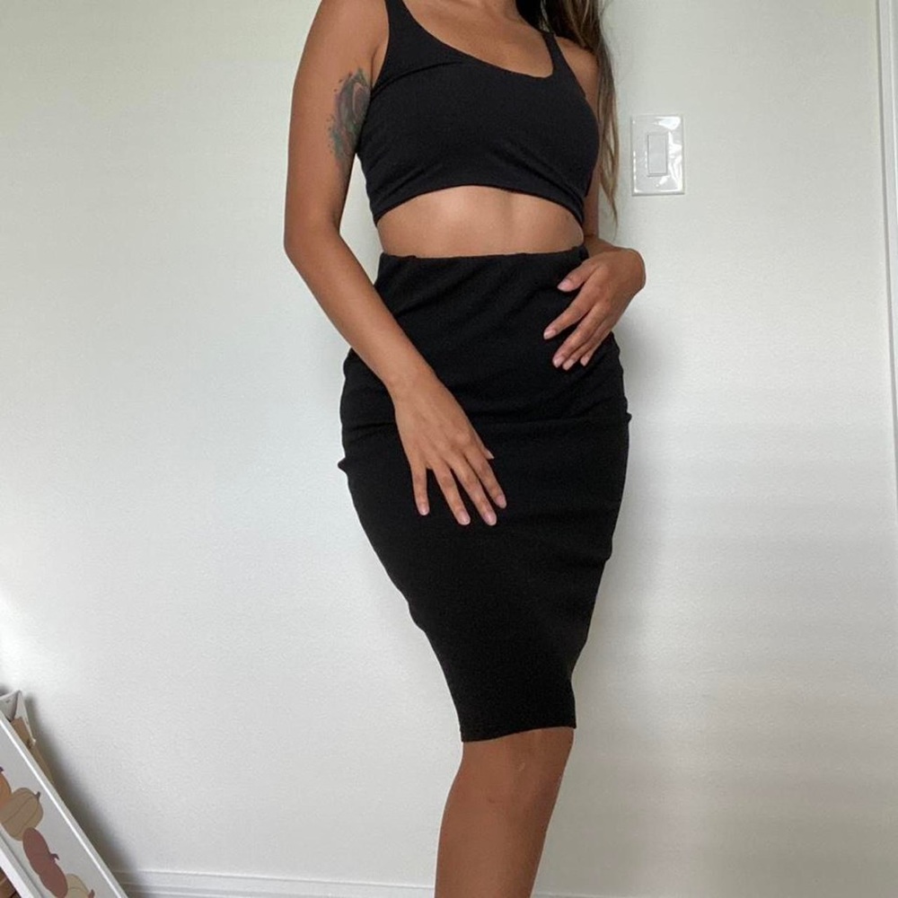 Black Pencil Skirt 🖤